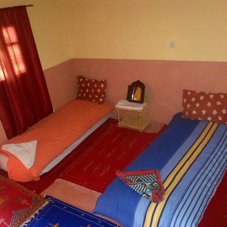 Hotel Kasbah Ounila Ait Benhaddou Habitación foto