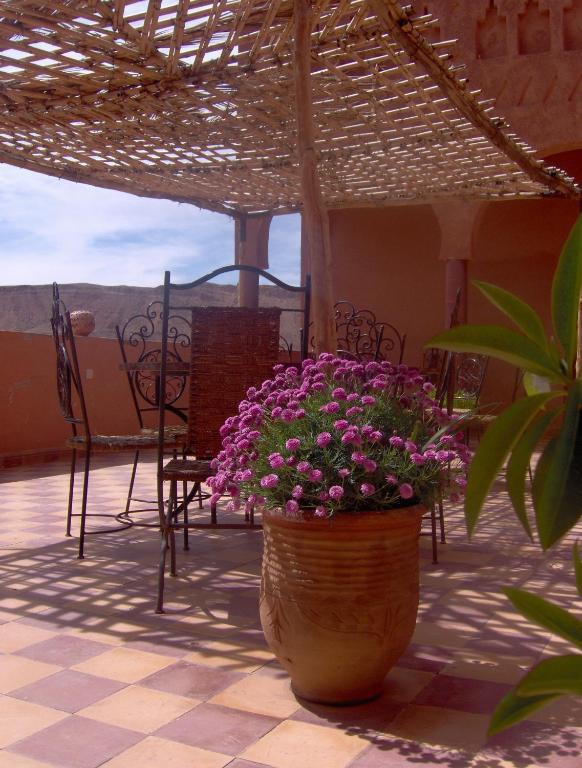 Hotel Kasbah Ounila Ait Benhaddou Exterior foto